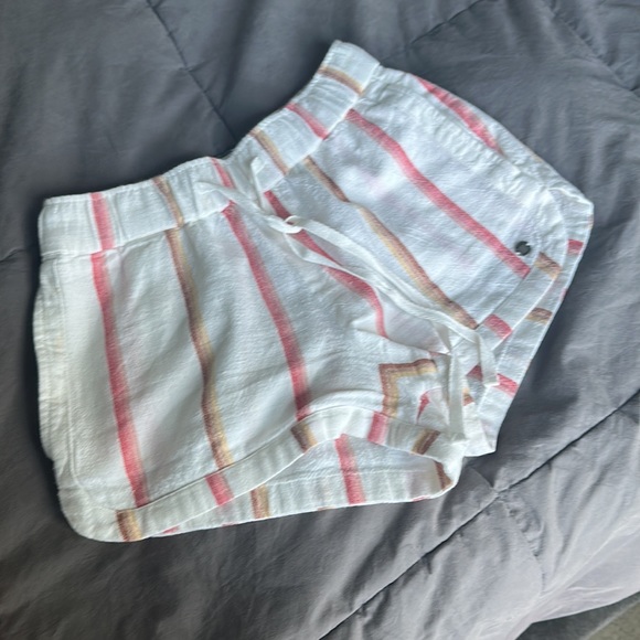 Roxy shorts - Picture 4 of 5